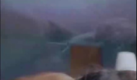 مولاتو دیک خود را به صورت خوراکی دوست دارد و از طریق سوراخی در دیوار دانلود فیلم سکسی دزدان دریایی با لینک مستقیم فریب می خورد
